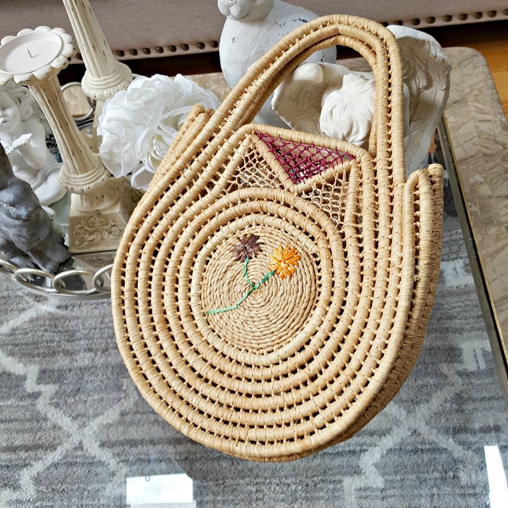 NWOT! BOHO Tote WOVEN HANDBAG - Picture 1 of 7